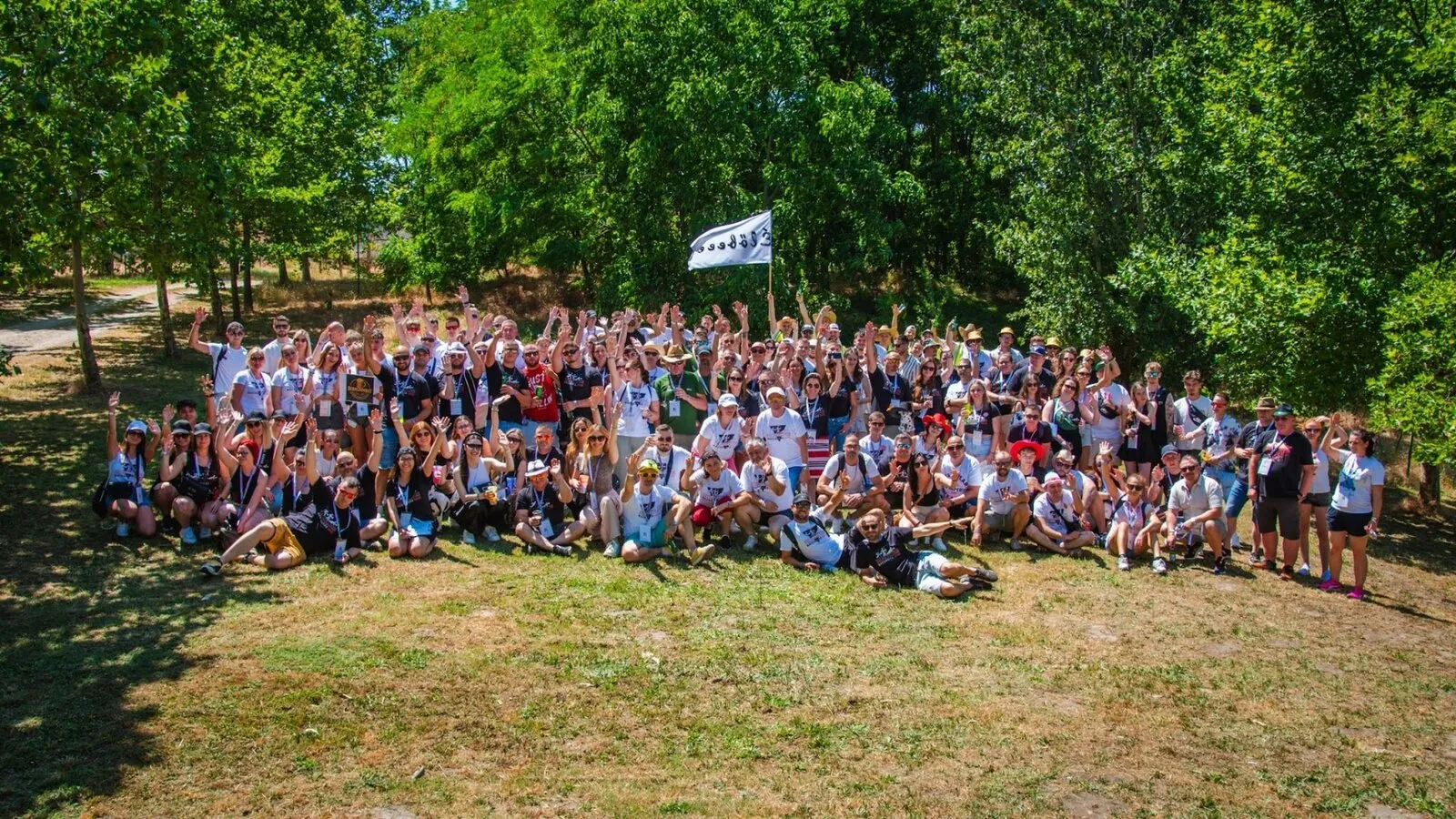 Csoportkép a Kocsmarathon résztvevőivel